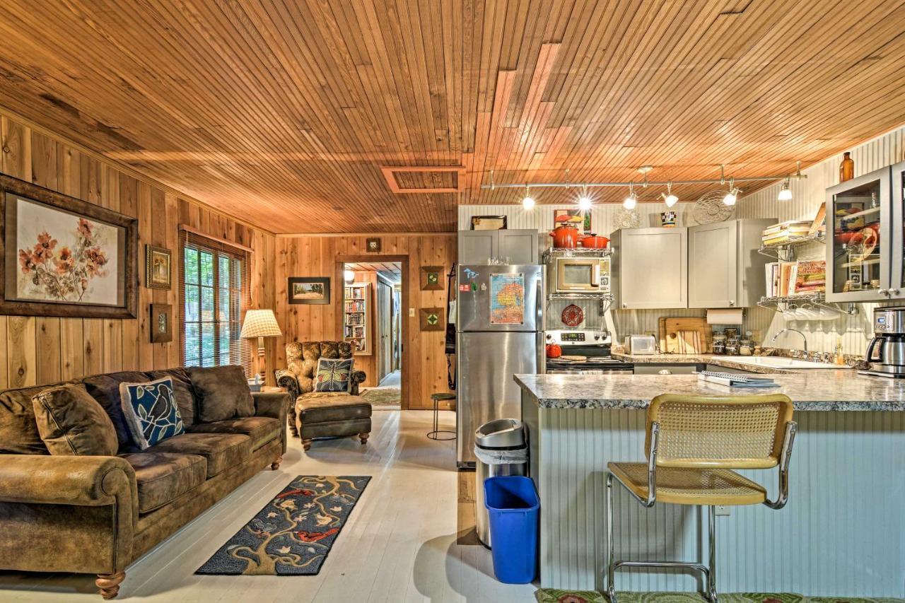 Pet-Friendly One Crow Cottage In Harbor Springs! 외부 사진