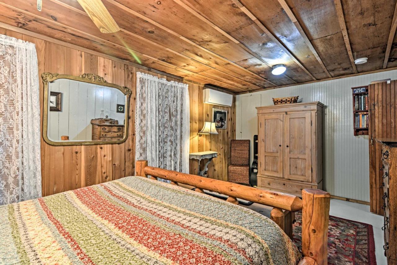 Pet-Friendly One Crow Cottage In Harbor Springs! 외부 사진