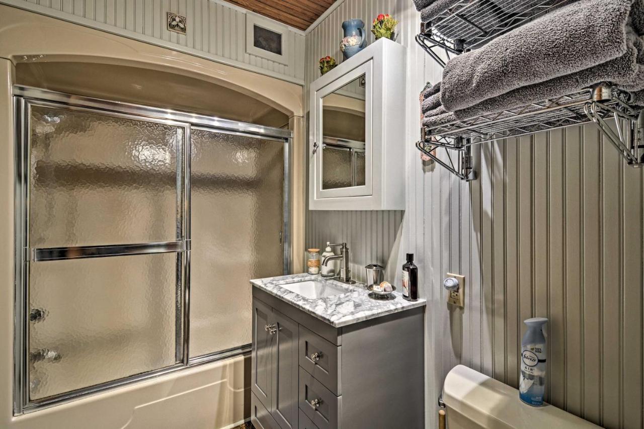 Pet-Friendly One Crow Cottage In Harbor Springs! 외부 사진